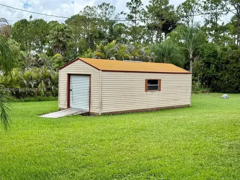 15819 76th Road N Loxahatchee FL 33470