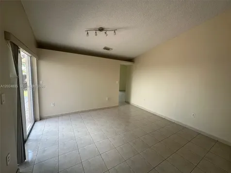 16280 SW 77th Terrace Miami FL 33193