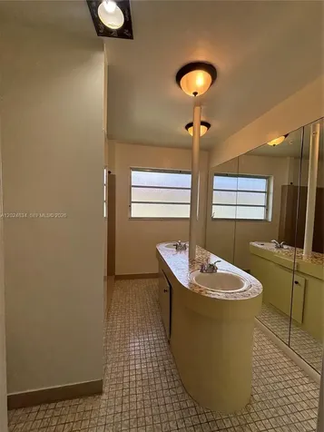 1040 Crystal Lake Drive Deerfield Beach FL 33064