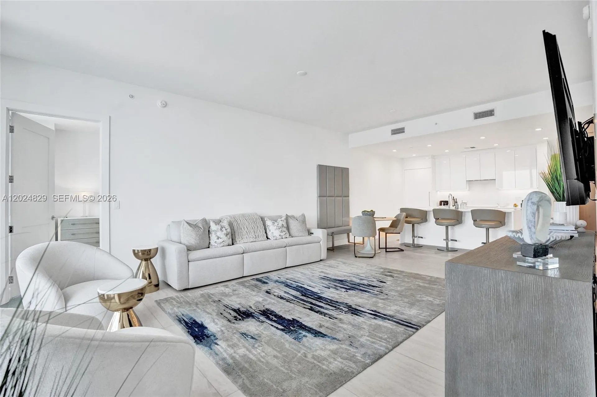153 N Seabreeze Fort Lauderdale FL 33304