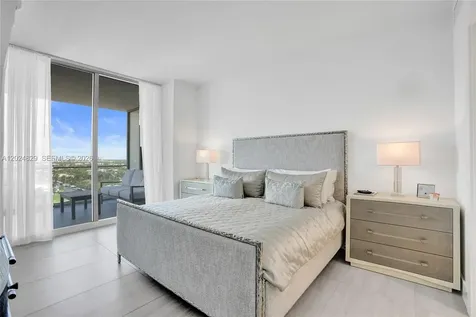 153 N Seabreeze Fort Lauderdale FL 33304