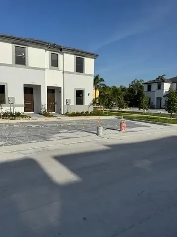 122 NW 10th Terrace Florida City FL 33034