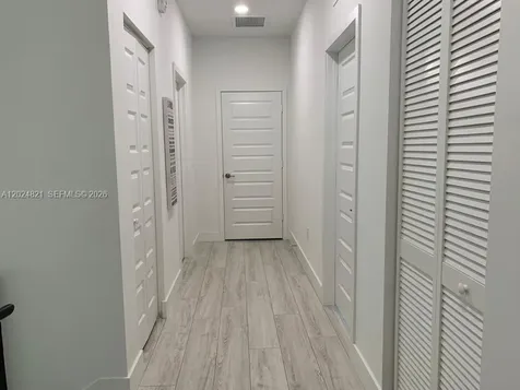 10510 NW 78th Terrace Doral FL 33178