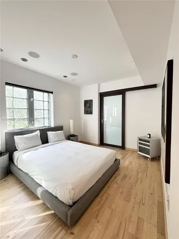 1520 Michigan Avenue Miami Beach FL 33139