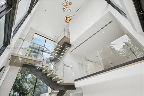 420 N Hibiscus Drive Miami Beach FL 33139