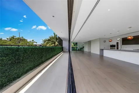 420 N Hibiscus Drive Miami Beach FL 33139