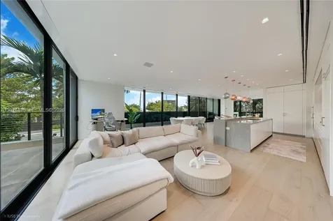 420 N Hibiscus Drive Miami Beach FL 33139