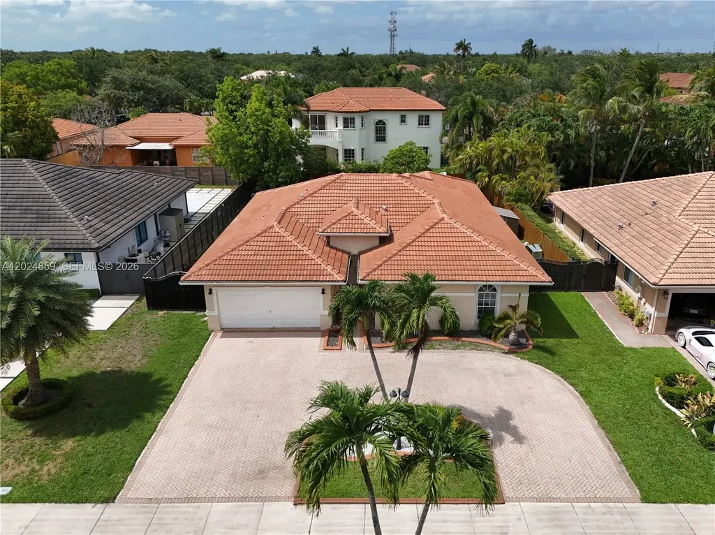 7831 NW 160th Terrace Miami Lakes FL 33016