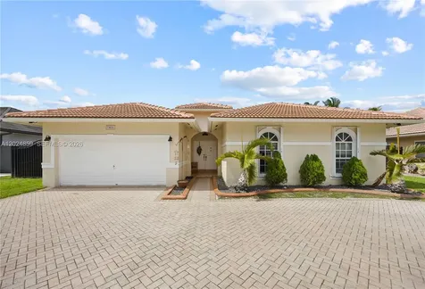 7831 NW 160th Terrace Miami Lakes FL 33016