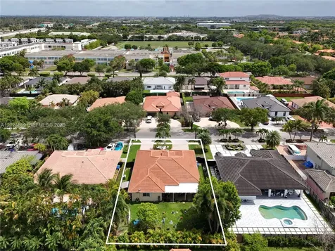 7831 NW 160th Terrace Miami Lakes FL 33016