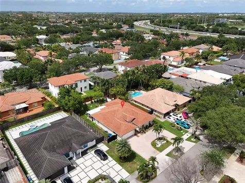7831 NW 160th Terrace Miami Lakes FL 33016