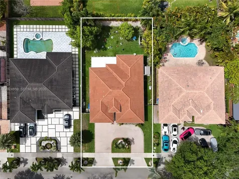 7831 NW 160th Terrace Miami Lakes FL 33016