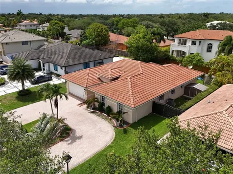 7831 NW 160th Terrace Miami Lakes FL 33016