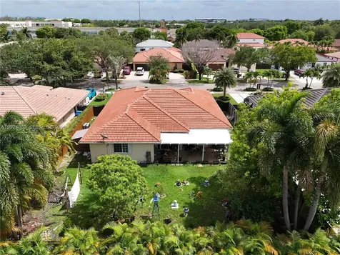 7831 NW 160th Terrace Miami Lakes FL 33016