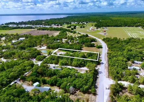 3175 Walk In Water Road Lake Wales FL 33898