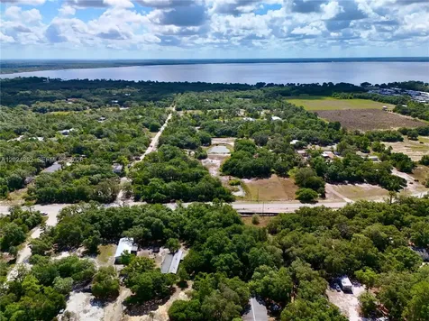 3175 Walk In Water Road Lake Wales FL 33898