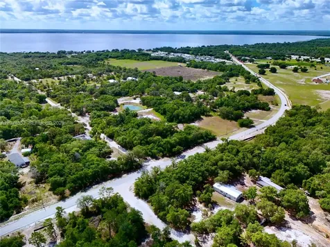3175 Walk In Water Road Lake Wales FL 33898