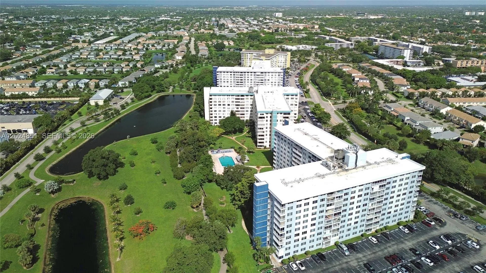 4200 Hillcrest Drive Hollywood FL 33021