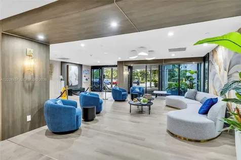 4200 Hillcrest Drive Hollywood FL 33021