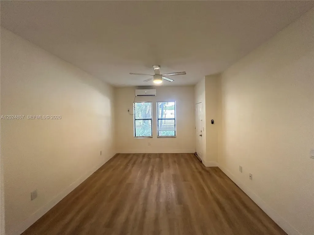 2000 Monroe Street Hollywood FL 33020