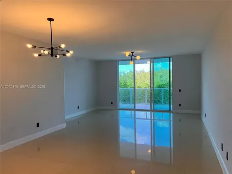 14951 Royal Oaks Lane North Miami FL 33181