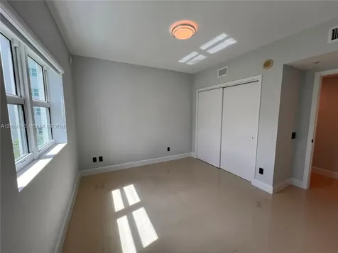 14951 Royal Oaks Lane North Miami FL 33181