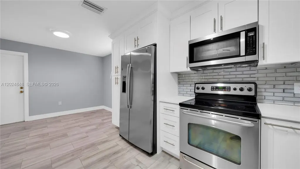 10520 NW 41st Street Coral Springs FL 33065