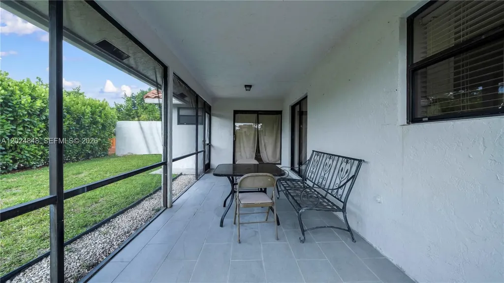 10520 NW 41st Street Coral Springs FL 33065