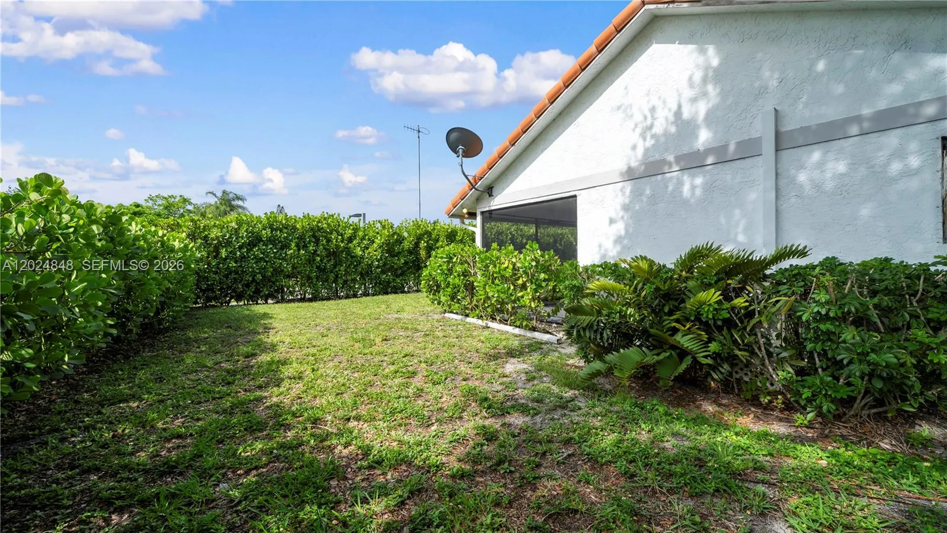 10520 NW 41st Street Coral Springs FL 33065