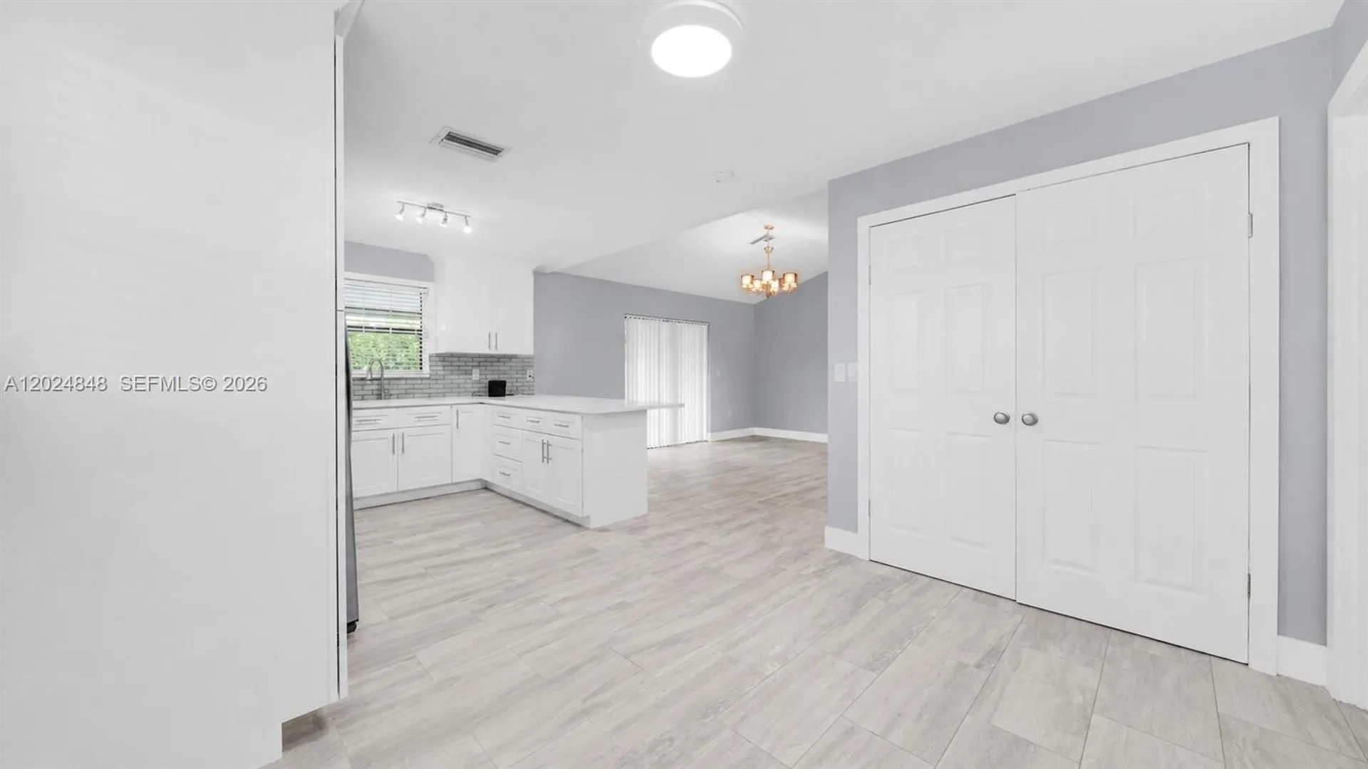 10520 NW 41st Street Coral Springs FL 33065