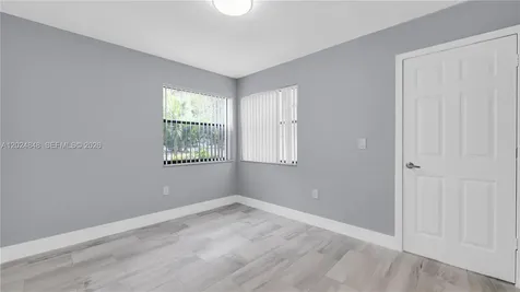 10520 NW 41st Street Coral Springs FL 33065