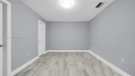 10520 NW 41st Street Coral Springs FL 33065