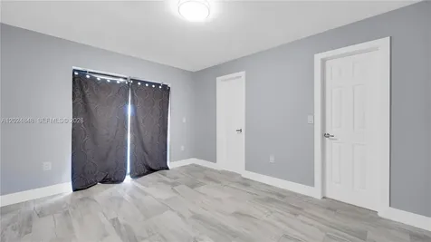 10520 NW 41st Street Coral Springs FL 33065