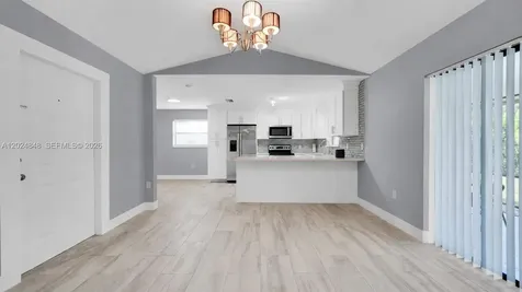 10520 NW 41st Street Coral Springs FL 33065