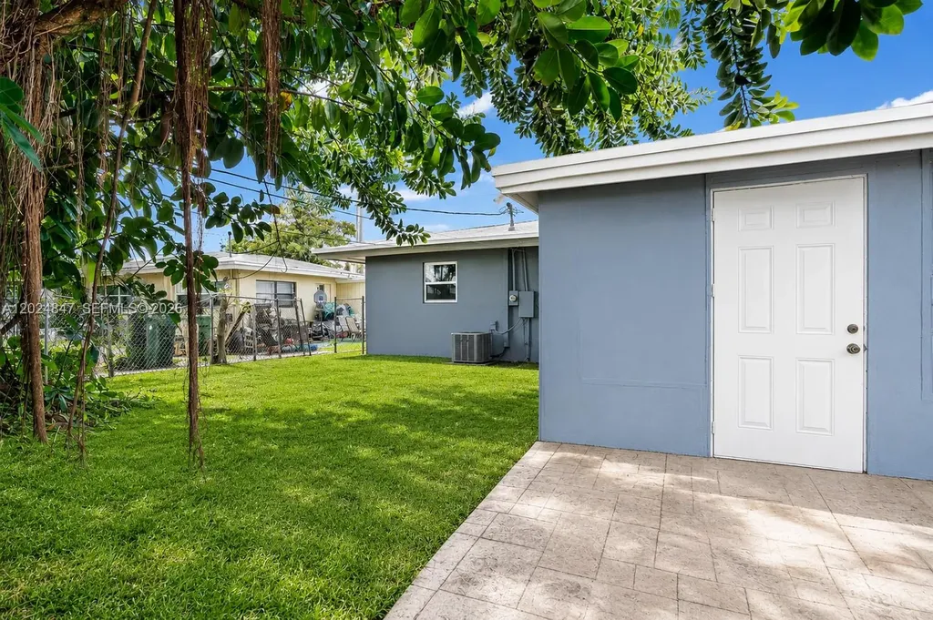1408 NW 9th Avenue Fort Lauderdale FL 33311