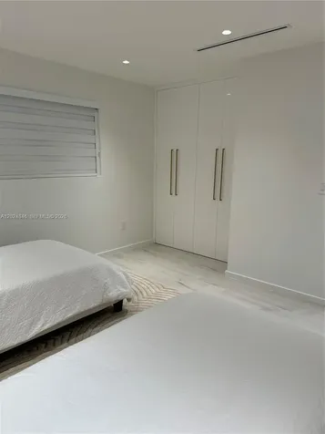 5841 SW 37th Avenue Dania Beach FL 33312