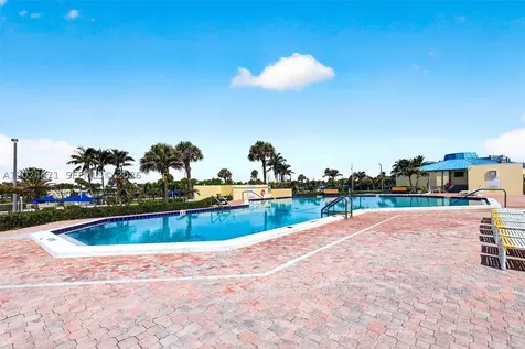 10725 S Ocean Drive Unit 311 Jensen Beach FL 34957