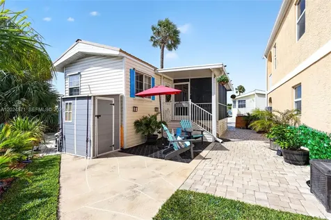 10725 S Ocean Drive Unit 311 Jensen Beach FL 34957