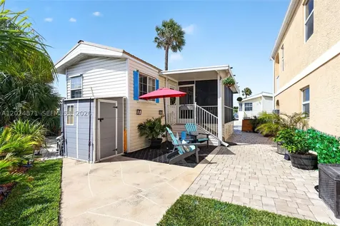 10725 S Ocean Drive Unit 311 Jensen Beach FL 34957