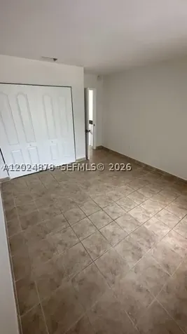 Miami FL 33172