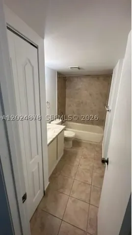 Miami FL 33172