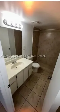 Miami FL 33172