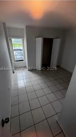 Miami FL 33172