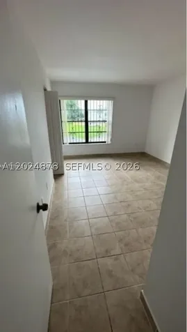 Miami FL 33172