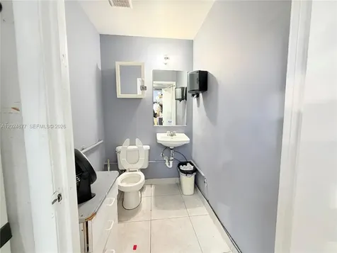 23133 Sandalfoot Plaza Drive Boca Raton FL 33428