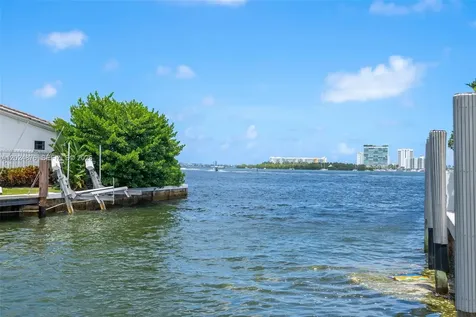 1261 NE 82nd Street Miami FL 33138