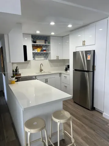 1913 S.ocean Drive Hallandale Beach FL 33009