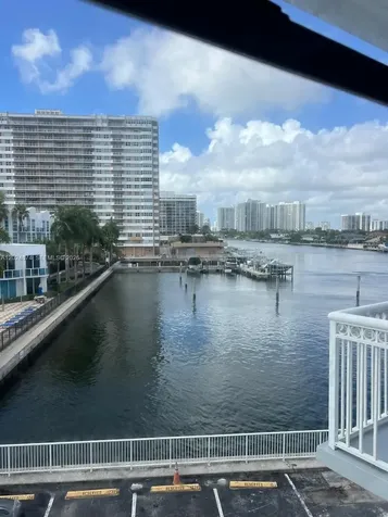 1913 S.ocean Drive Hallandale Beach FL 33009