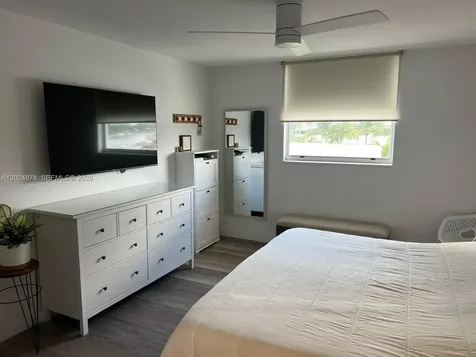1913 S.ocean Drive Hallandale Beach FL 33009