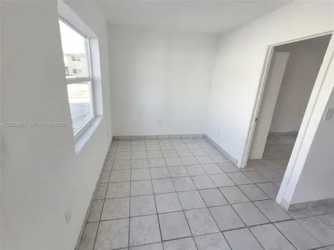 625 W Avenue A Belle Glade FL 33430